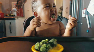 Bambino + Alimentazione del Bambino + bambino sportivo